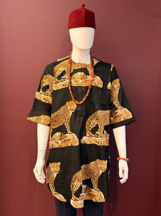 Black and gold leopard patterned Isiagu tunic for men