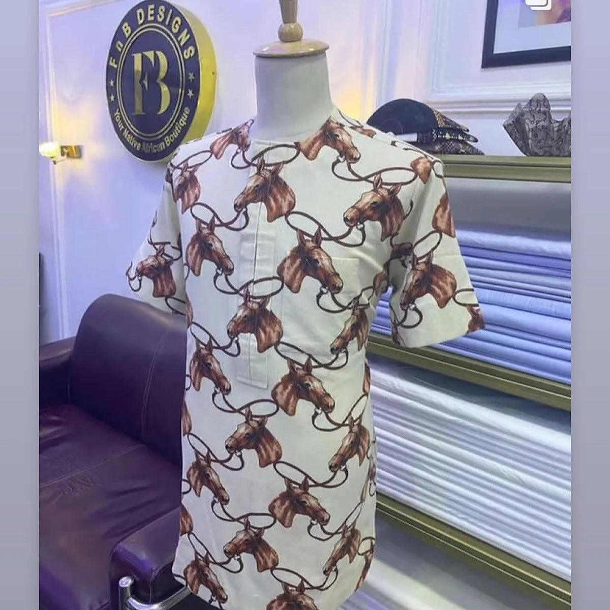 Men’s Cream Horsehead Print Isiagu